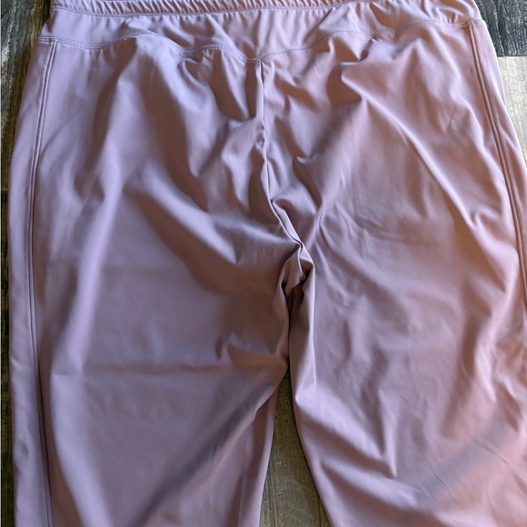 HALARA Dusty Pink Jogger Pants - Picture 4 of 8